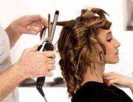 Diploma in Make Up & Hair Dressing Course