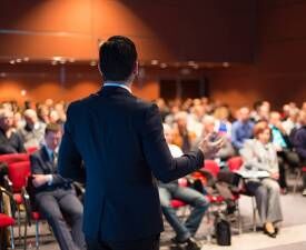 Online Course Certificate in Public Speaking & Presentation Skills